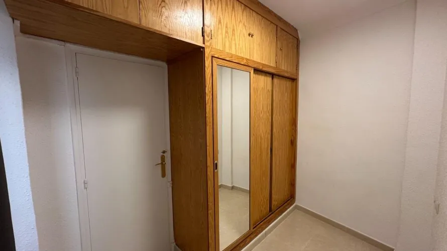 Apartamento de 2 dormitorios en Alicante, España No. 2287 № 17