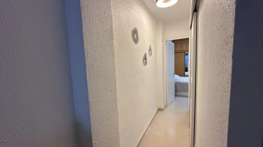 Apartamento de 2 dormitorios en Alicante, España No. 2287 № 22