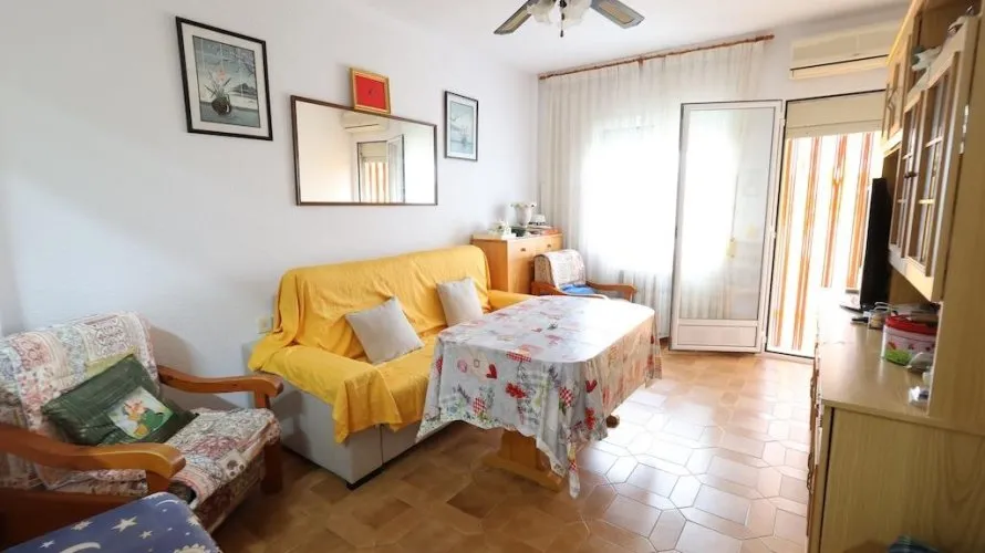 Apartamento de 1 dormitorio en Cabo Roig, España No. 2249 № 7