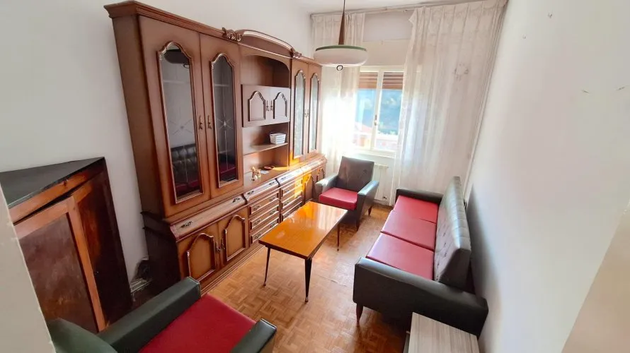 Apartamento de 2 dormitorios en Langreo, España No. 2224 № 3
