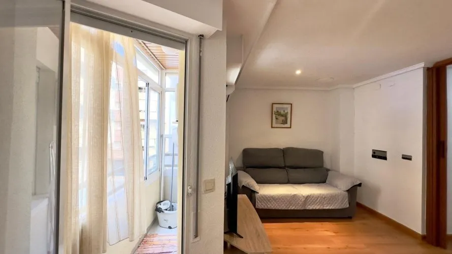 Apartamento de 2 dormitorios en Torrevieja, España No. 2255 № 25