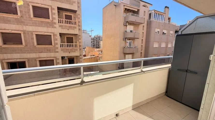 Apartamento de 1 dormitorio en Torrevieja, España No. 2326 № 23