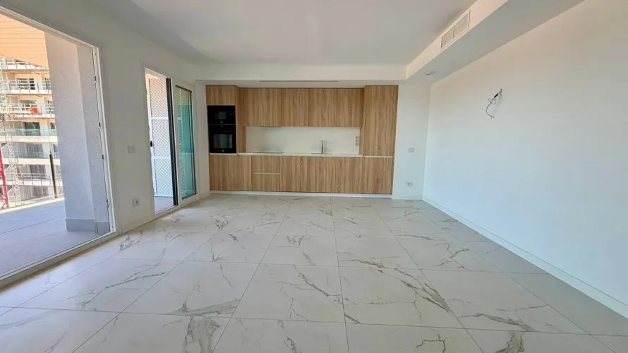Apartamento de 2 dormitorios en Torrevieja, España No. 2140 № 20
