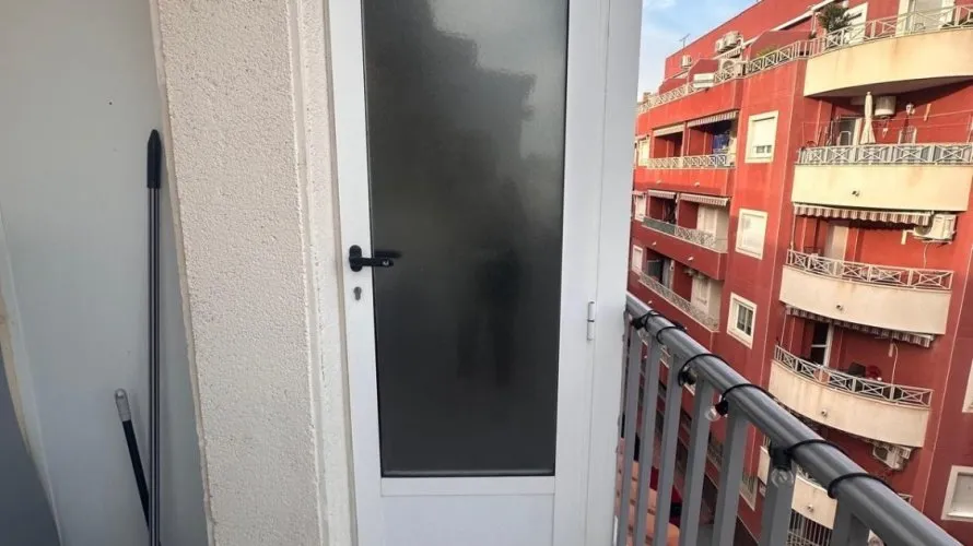 Ático de 1 dormitorio en Torrevieja, España No. 2244 № 18