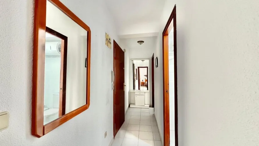 Ático de 1 dormitorio en Torrevieja, España No. 2265 № 3