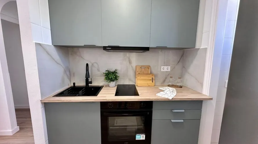 Apartamento de 2 dormitorios en Torrevieja, España No. 2074 № 17