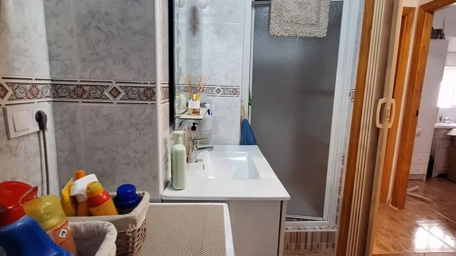 Apartamento de 1 dormitorio en Torrevieja, España No. 2407 № 10