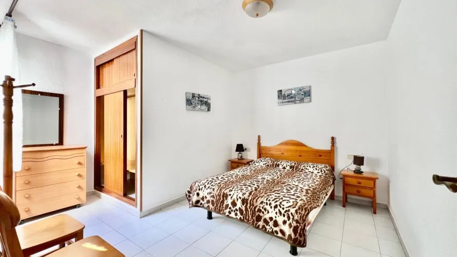 Ático de 1 dormitorio en Torrevieja, España No. 2265