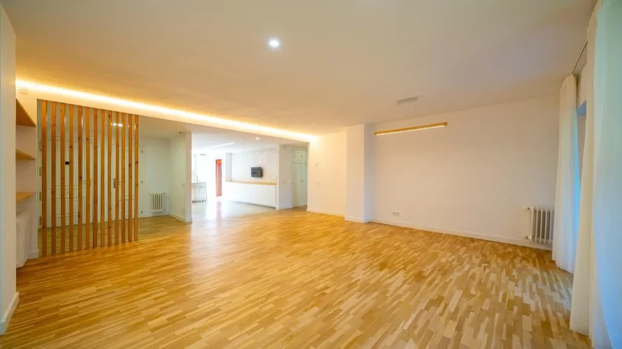 Apartamento de 4 dormitorios en Pozuelo de Alarcón, España No. 2036 № 6