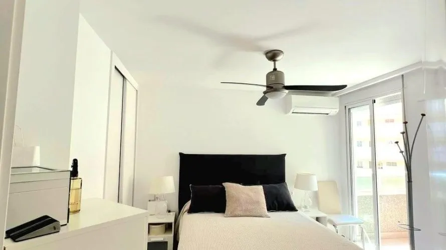 Apartamento de 2 dormitorios en Torrevieja, España No. 2277 № 3