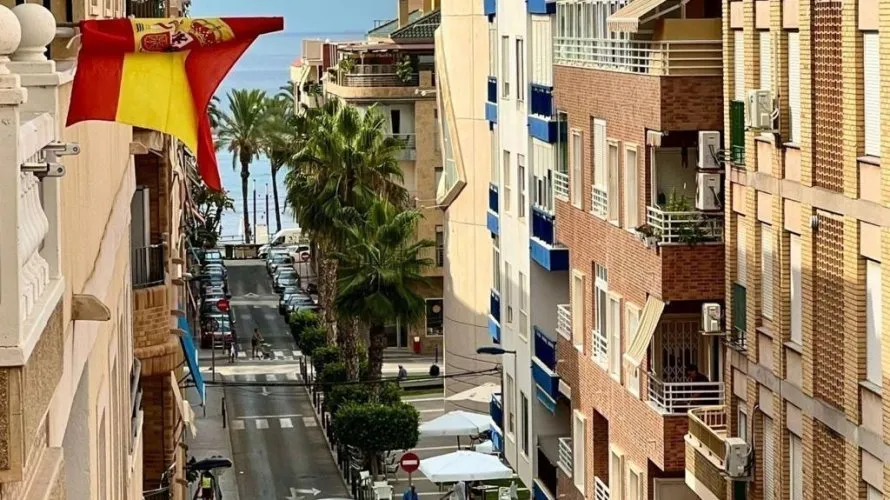 Apartamento de 61m² en Torrevieja, España No. 2317 № 27
