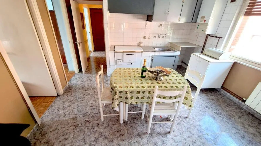 Apartamento de 2 dormitorios en Langreo, España No. 2224 № 9