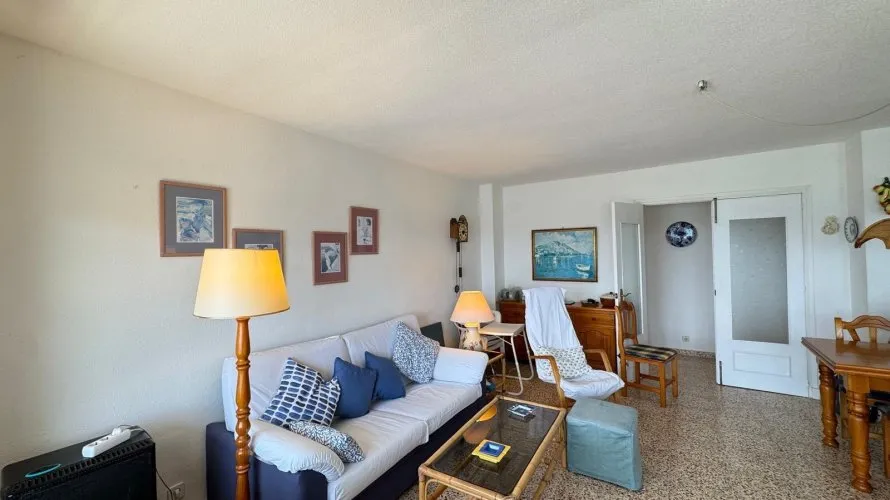 Apartamento de 3 dormitorios en Torrevieja, España No. 1989 № 21