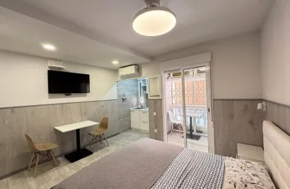 Apartamento de 2 dormitorios en Torrevieja, España No. 2195
