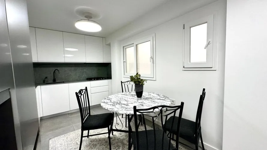 Apartamento de 4 dormitorios en Alicante, España No. 2105 № 7