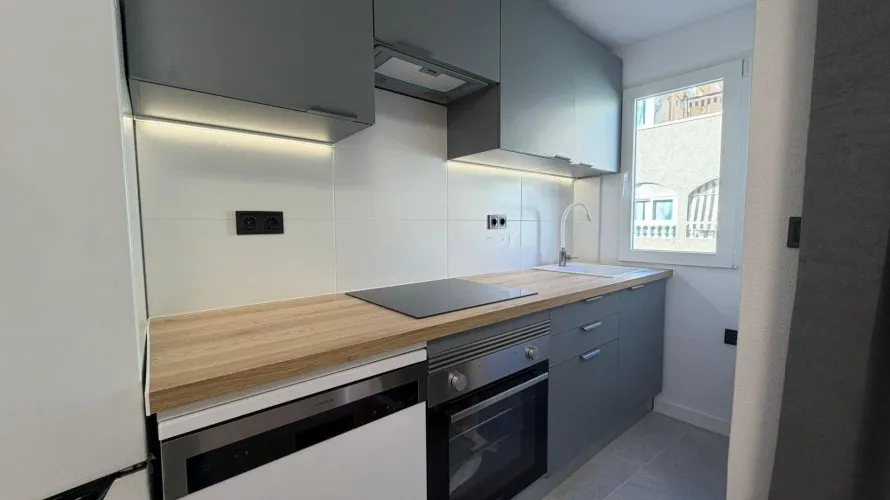 Apartamento de 2 dormitorios en Torrevieja, España No. 2316 № 5