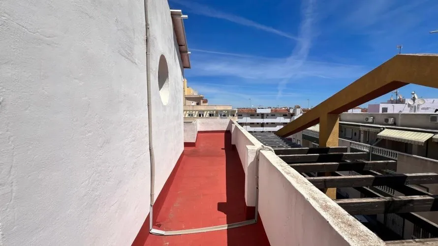 Apartamento de 149m² en Torrevieja, España No. 2018 № 1