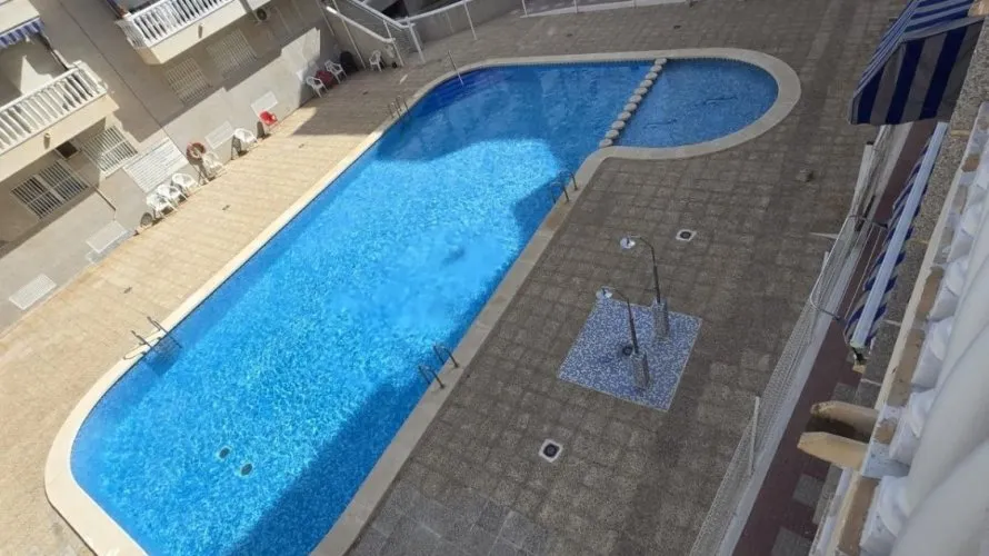 Apartamento de 1 dormitorio en Torrevieja, España No. 2304 № 10