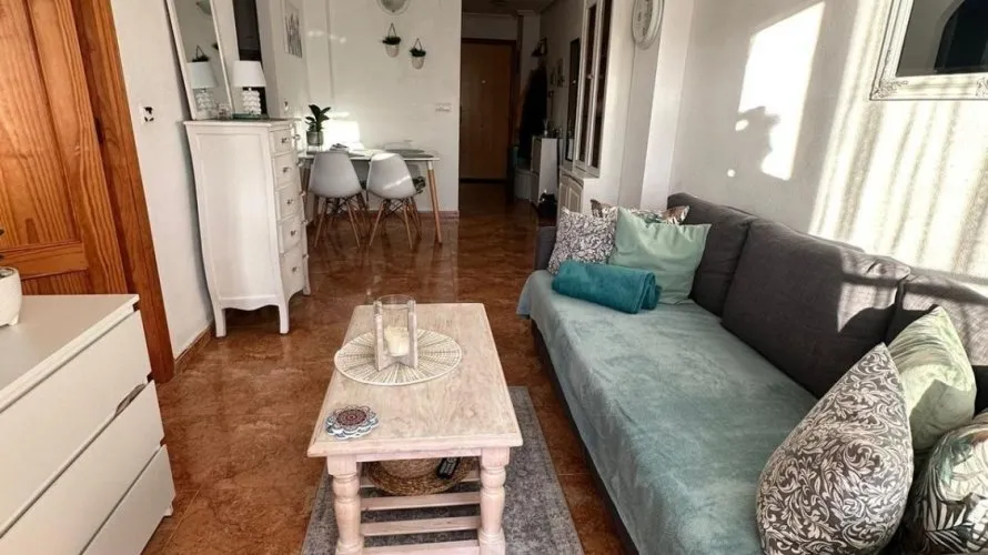 Apartamento de 1 dormitorio en Torrevieja, España No. 2269 № 20