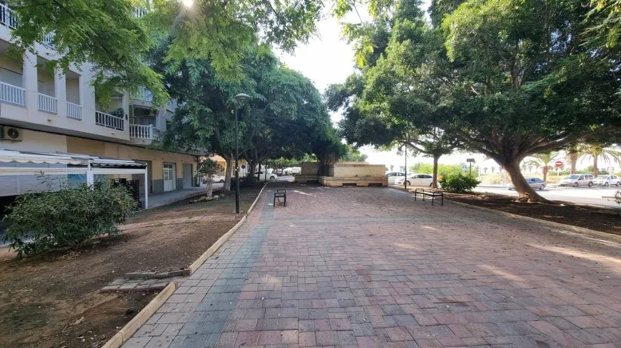 Apartamento de 2 dormitorios en Torrevieja, España No. 2209