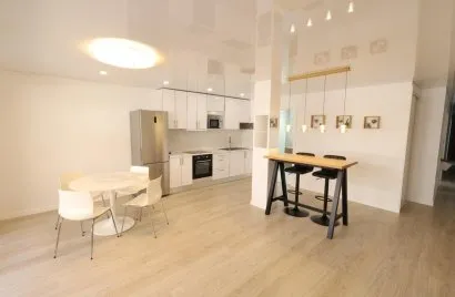 Apartamento de 3 dormitorios en Torrevieja, España No. 2081