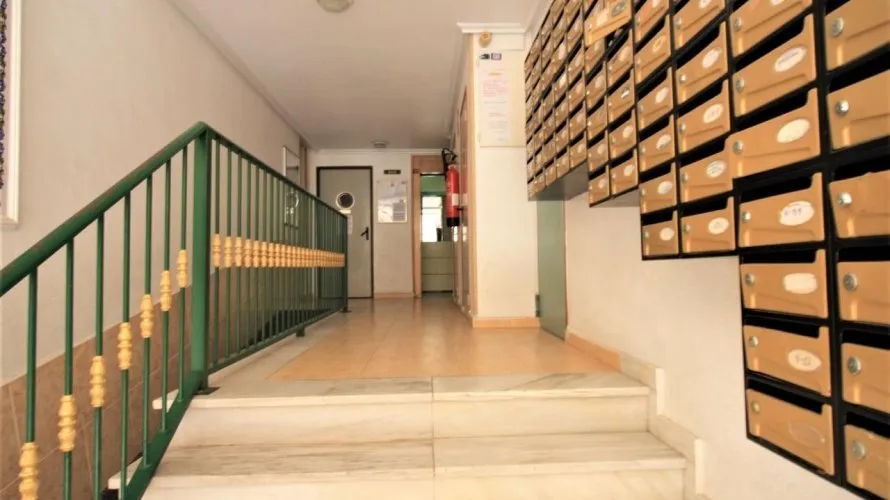 Apartamento de 1 dormitorio en Torrevieja, España No. 2258