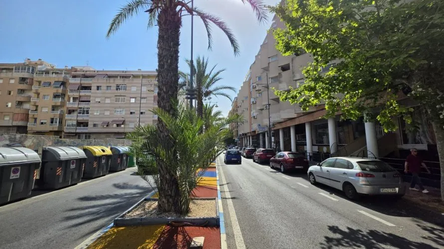 Apartamento de 1 dormitorio en Torrevieja, España No. 2354 № 2
