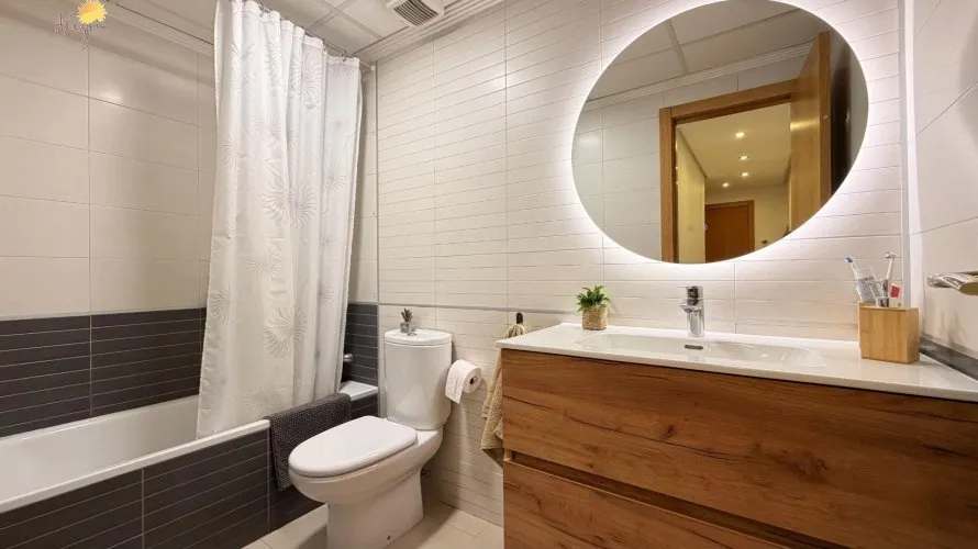 Apartamento de 1 dormitorio en Torrevieja, España No. 2326 № 6