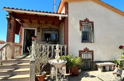 Apartamento de 4 dormitorios en La Nucia, España No. 2006