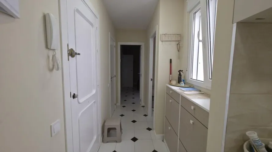 Apartamento de 3 dormitorios en Torrevieja, España No. 2038 № 8