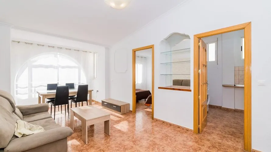 Apartamento de 51m² en Torrevieja, España No. 2220 № 20