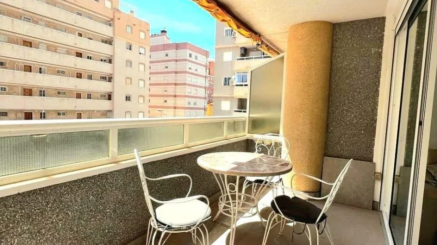 Apartamento de 2 dormitorios en Torrevieja, España No. 2277 № 8