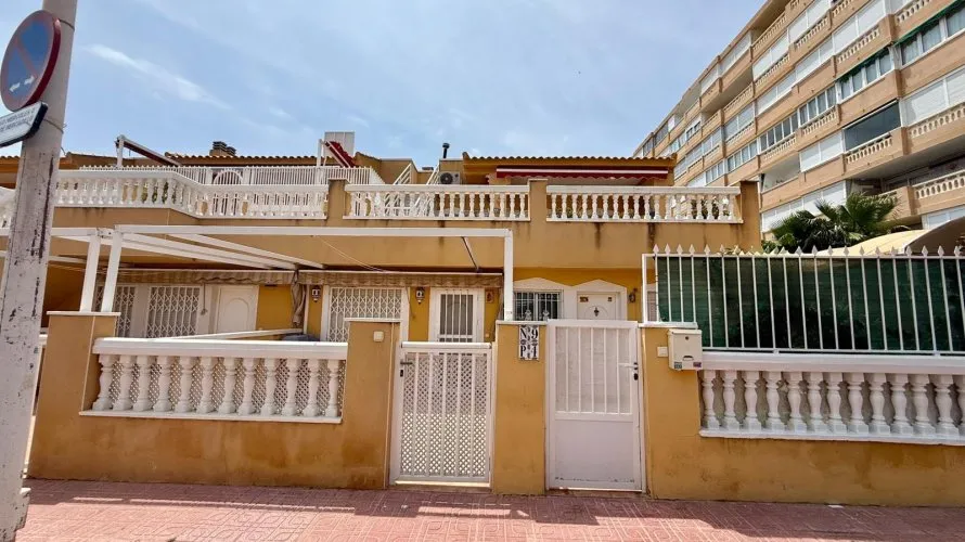 Ático de 4 dormitorios en La Mata, España No. 2017 № 22