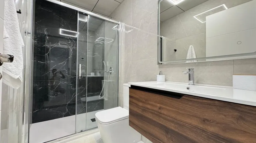 Apartamento de 2 dormitorios en Torrevieja, España No. 2039 № 26