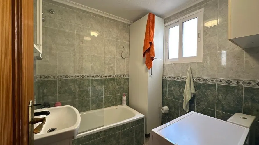 Apartamento de 1 dormitorio en Torrevieja, España No. 2256 № 11