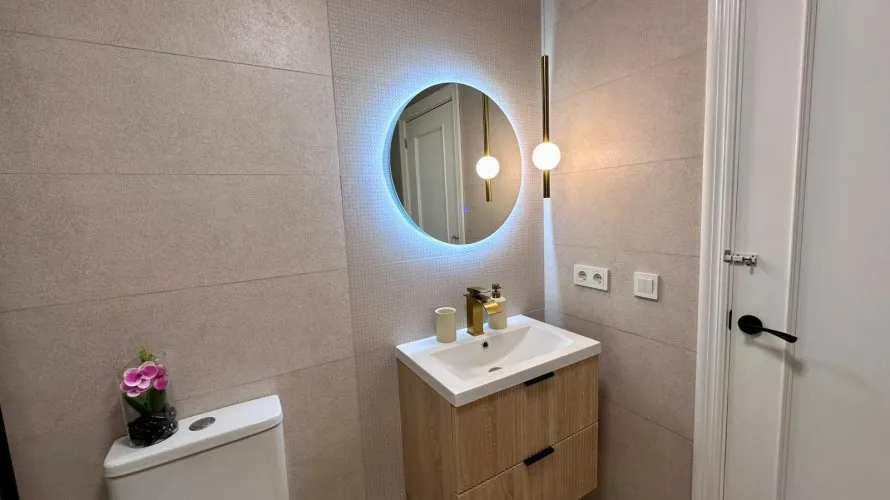 Apartamento de 2 dormitorios en Torrevieja, España No. 2143 № 17