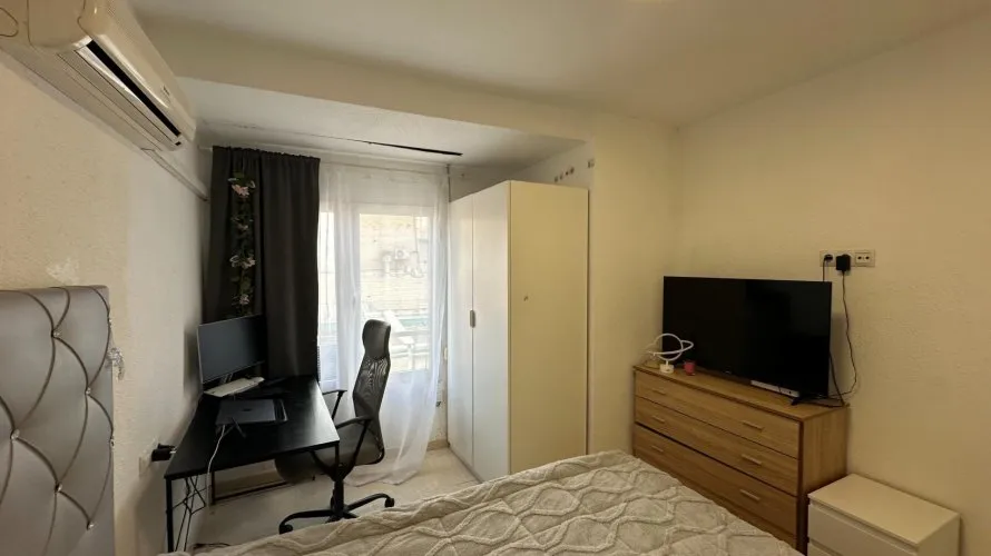 Apartamento de 2 dormitorios en Alicante, España No. 2287 № 6