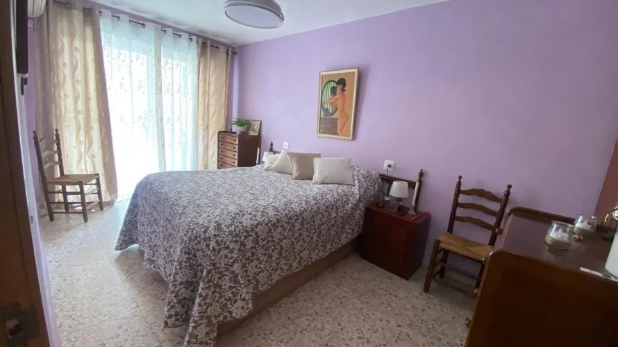 Apartamento de 2 dormitorios en Torrevieja, España No. 2184 № 2