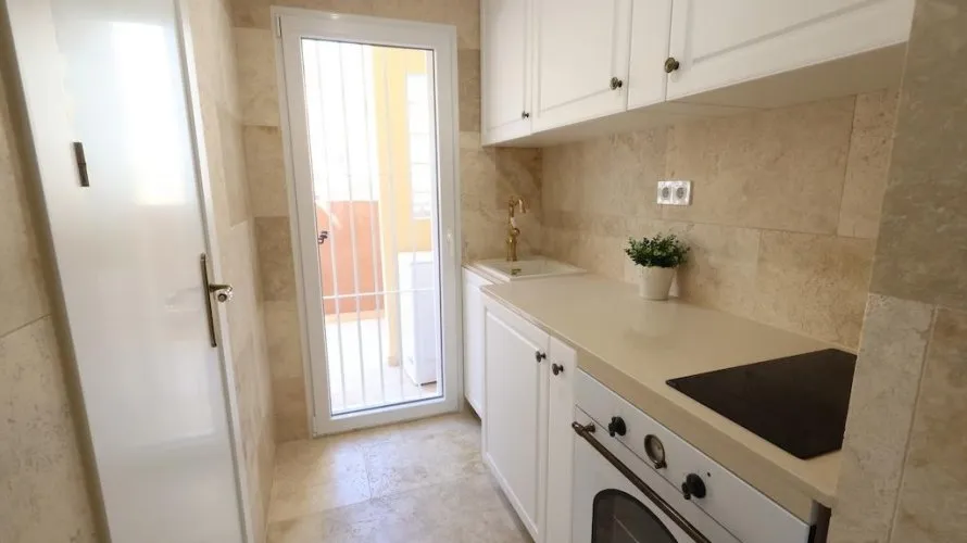 Apartamento de 3 dormitorios en Campoamor, España No. 2138 № 17