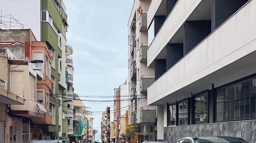 Apartamento de 2 dormitorios en Torrevieja, España No. 2213 № 4