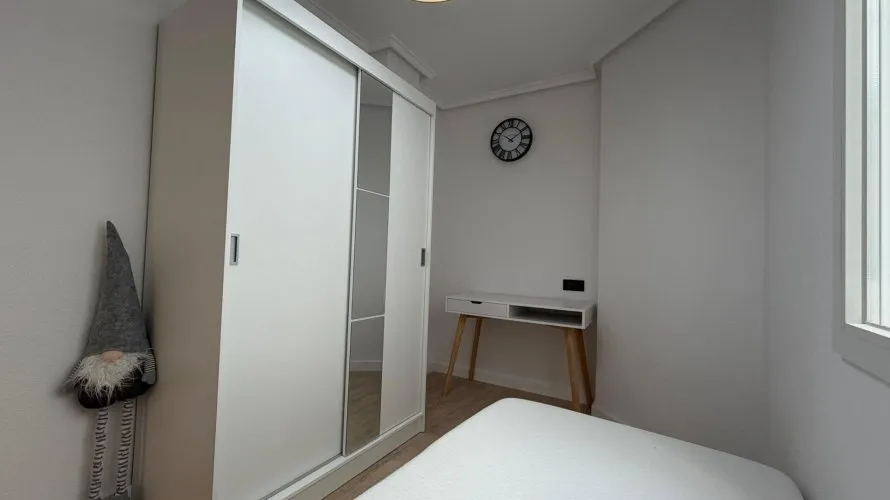Apartamento de 2 dormitorios en Torrevieja, España No. 2316 № 14