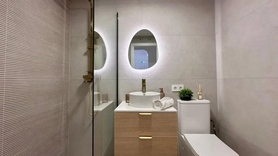 Apartamento de 2 dormitorios en Torrevieja, España No. 2074 № 19