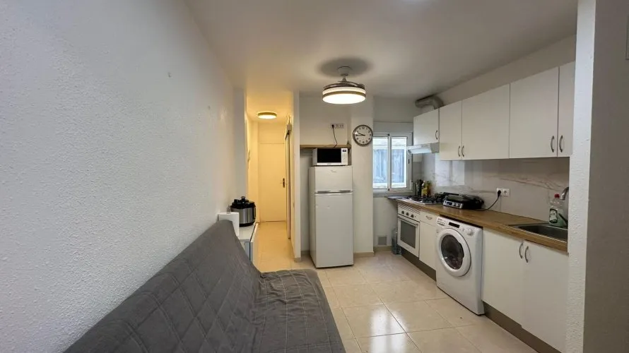 Apartamento de 2 dormitorios en Alicante, España No. 2287 № 24
