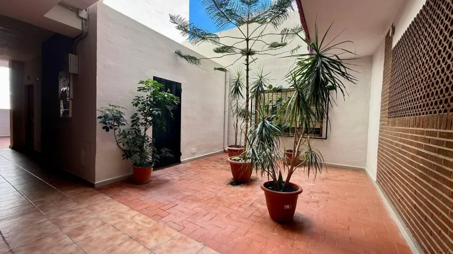 Apartamento de 2 dormitorios en Torrevieja, España No. 2322 № 4