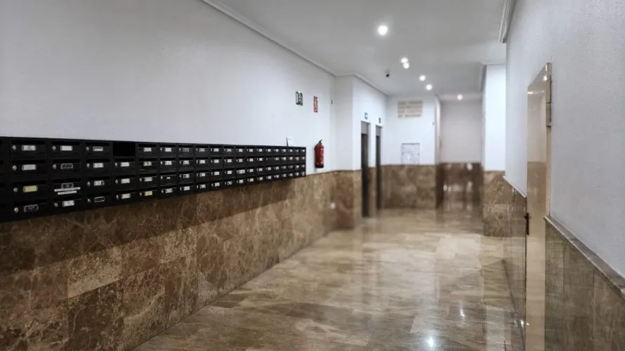 Apartamento de 2 dormitorios en Torrevieja, España No. 2352 № 27