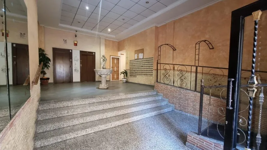 Apartamento de 2 dormitorios en Torrevieja, España No. 2225 № 17