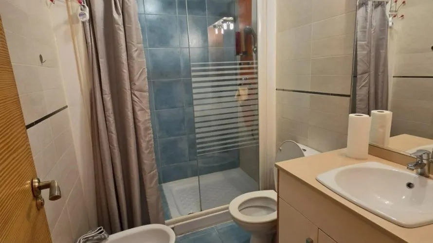 Apartamento de 1 dormitorio en Torrevieja, España No. 2354 № 3
