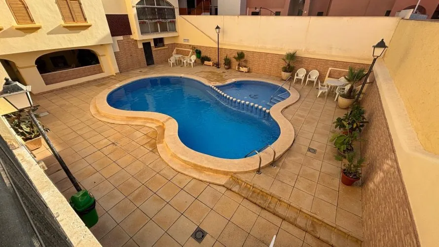 Apartamento de 1 dormitorio en Torrevieja, España No. 2066 № 14