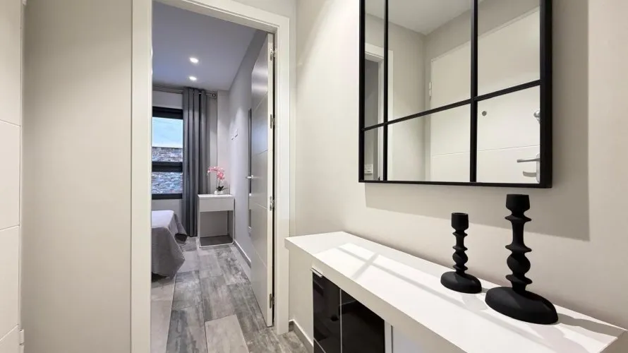Apartamento de 1 dormitorio en Torrevieja, España No. 2408 № 24