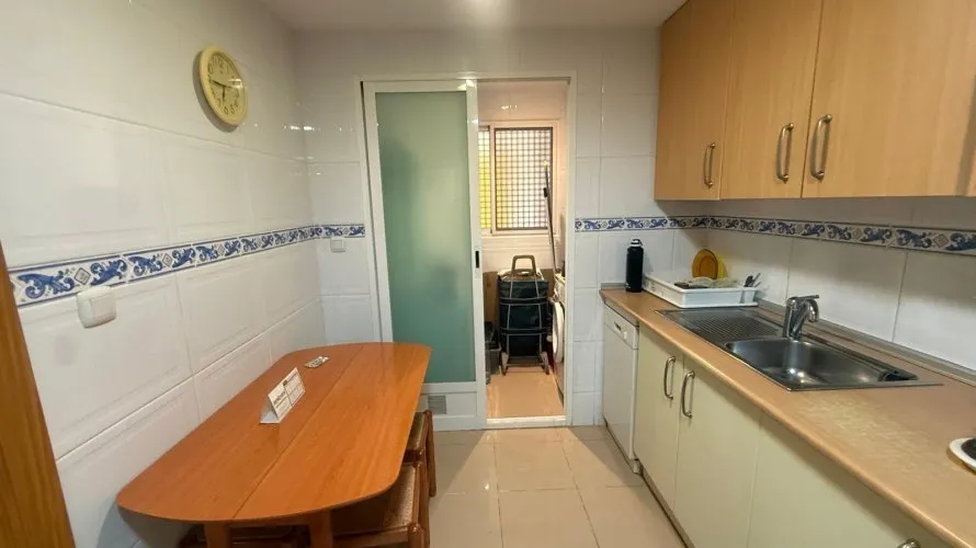 Apartamento de 2 dormitorios en Guardamar del Segura, España No. 2033 № 10